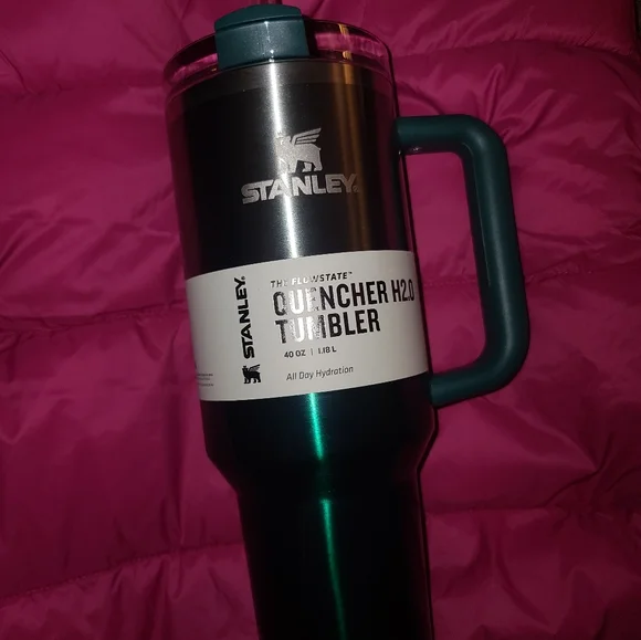 Stanley Tumbler Cup - Picture 16 of 16